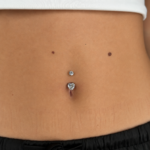 AMORA gioiello per piercing in titanio F136 con filettatura interna