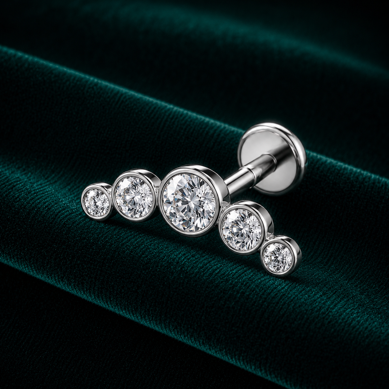 EVAREL gioiello per piercing in titanio F136 con filettatura interna